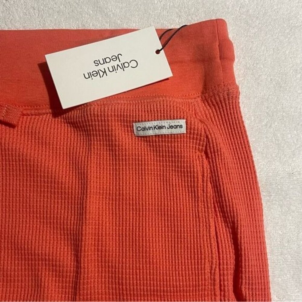 Calvin Klein Jeans Women's Waffle-Knit Mid-Rise Pull-on Shorts, Size XL, New - Picture 5 of 11